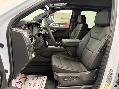 New 2026 GMC Yukon XL Denali w/ Sun & Power Step Package image 12