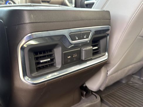 Used 2022 Chevrolet Silverado 2500 LTZ w/ LTZ Texas Edition image 12