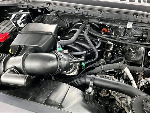 Used 2025 Ford F350 XLT w/ FX4 Off-Road Package image 30