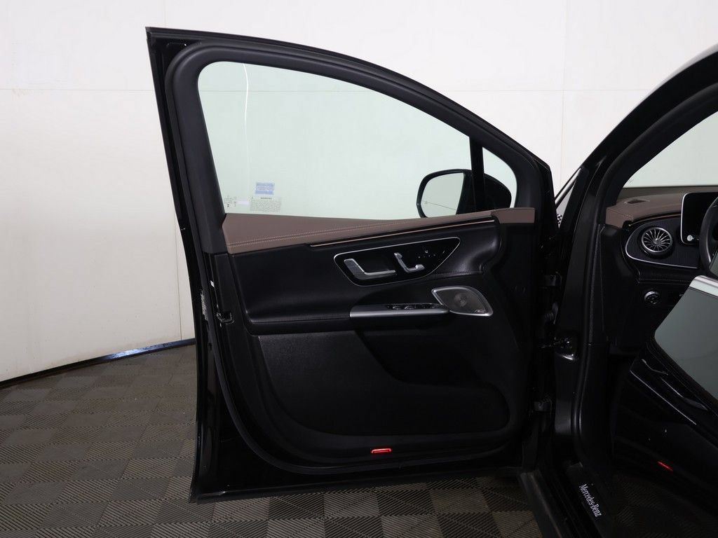 Used 2023 Mercedes-Benz EQE 350+ 4MATIC SUV image 20