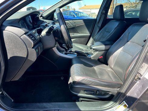 Used 2017 Honda Accord Sport Special Edition image 15