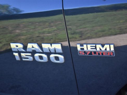 Used 2018 RAM 1500 Big Horn image 14
