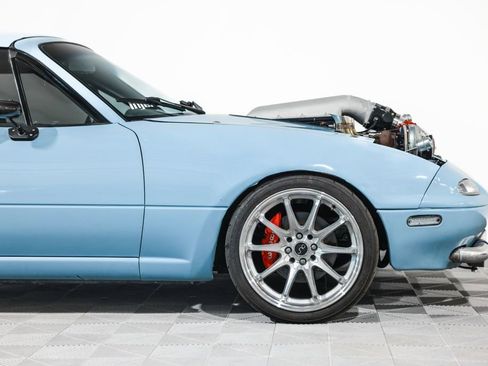 Used 1992 MAZDA MX-5 Miata RWD image 3