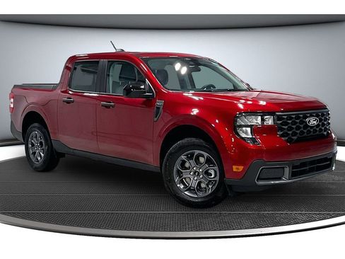 New 2026 Ford Maverick XLT w/ Equipment Group 301A AWD/4WD image 33