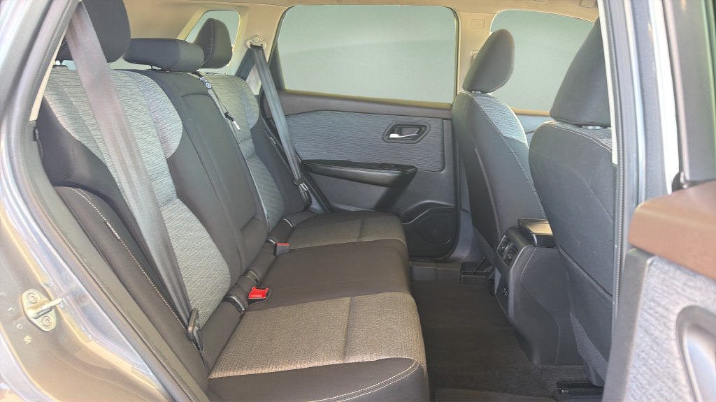 Certified 2023 Nissan Rogue SV AWD/4WD image 11