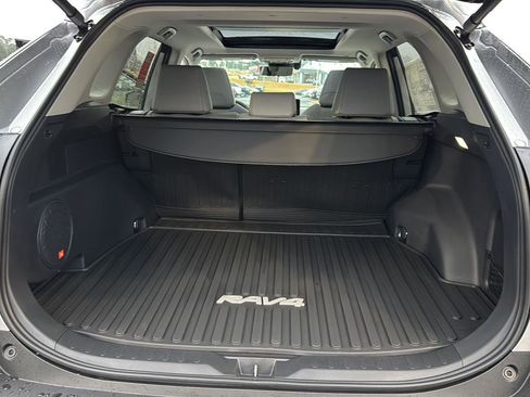 New 2025 Toyota RAV4 Limited image 31