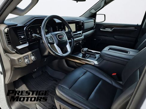 Used 2022 GMC Sierra 1500 Elevation w/ Elevation Premium Package AWD/4WD image 24