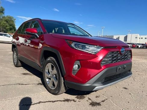 Used 2021 Toyota RAV4 Limited w/ Limited Grade Weather Package AWD/4WD image 8