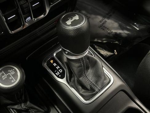 Used 2024 Jeep Wrangler Sahara 4xe image 19