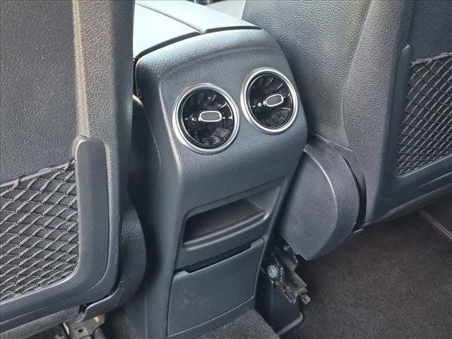 Used 2021 Mercedes-Benz GLB 250 4MATIC image 17