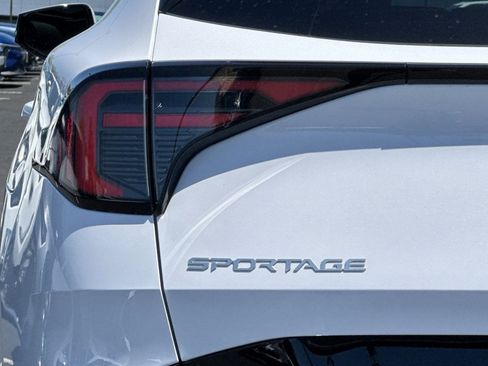 New 2026 Kia Sportage SX AWD/4WD image 24