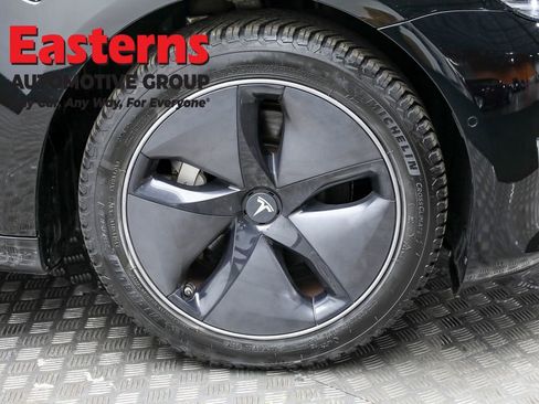 Used 2018 Tesla Model 3 Long Range image 28
