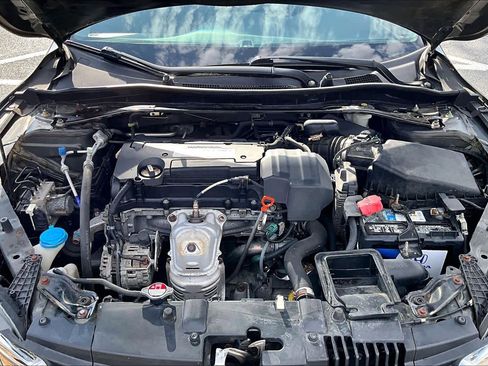 Used 2013 Honda Accord EX-L image 32