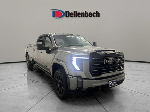 Used 2024 GMC Sierra 2500 AT4 w/ AT4 Premium Plus Package AWD/4WD image 6