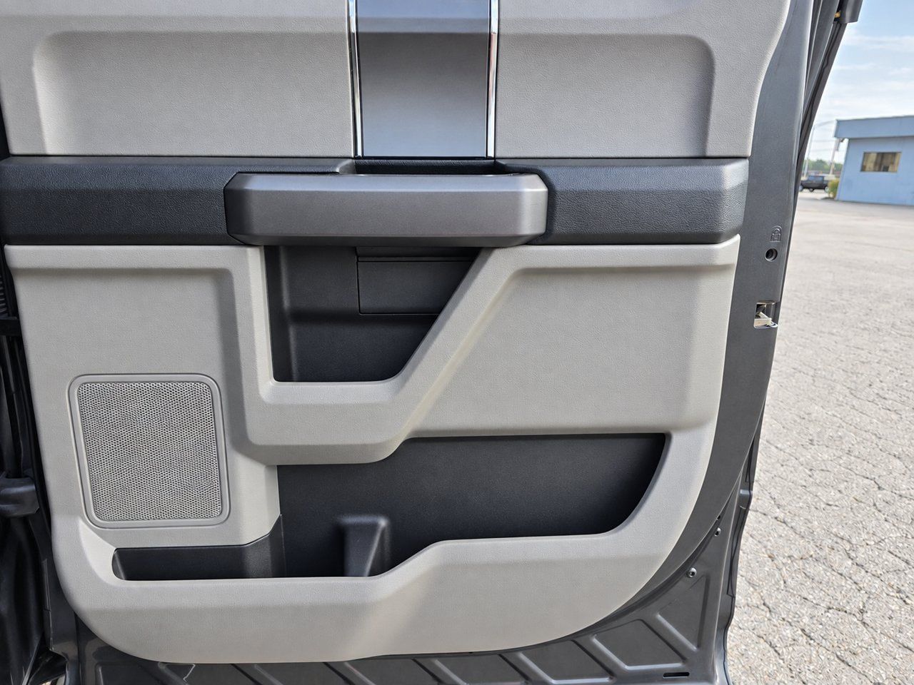 Used 2019 Ford F150 XLT w/ Equipment Group 302A Luxury RWD image 28