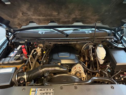 Used 2007 Chevrolet Silverado 2500 W/T w/ LS Package image 10