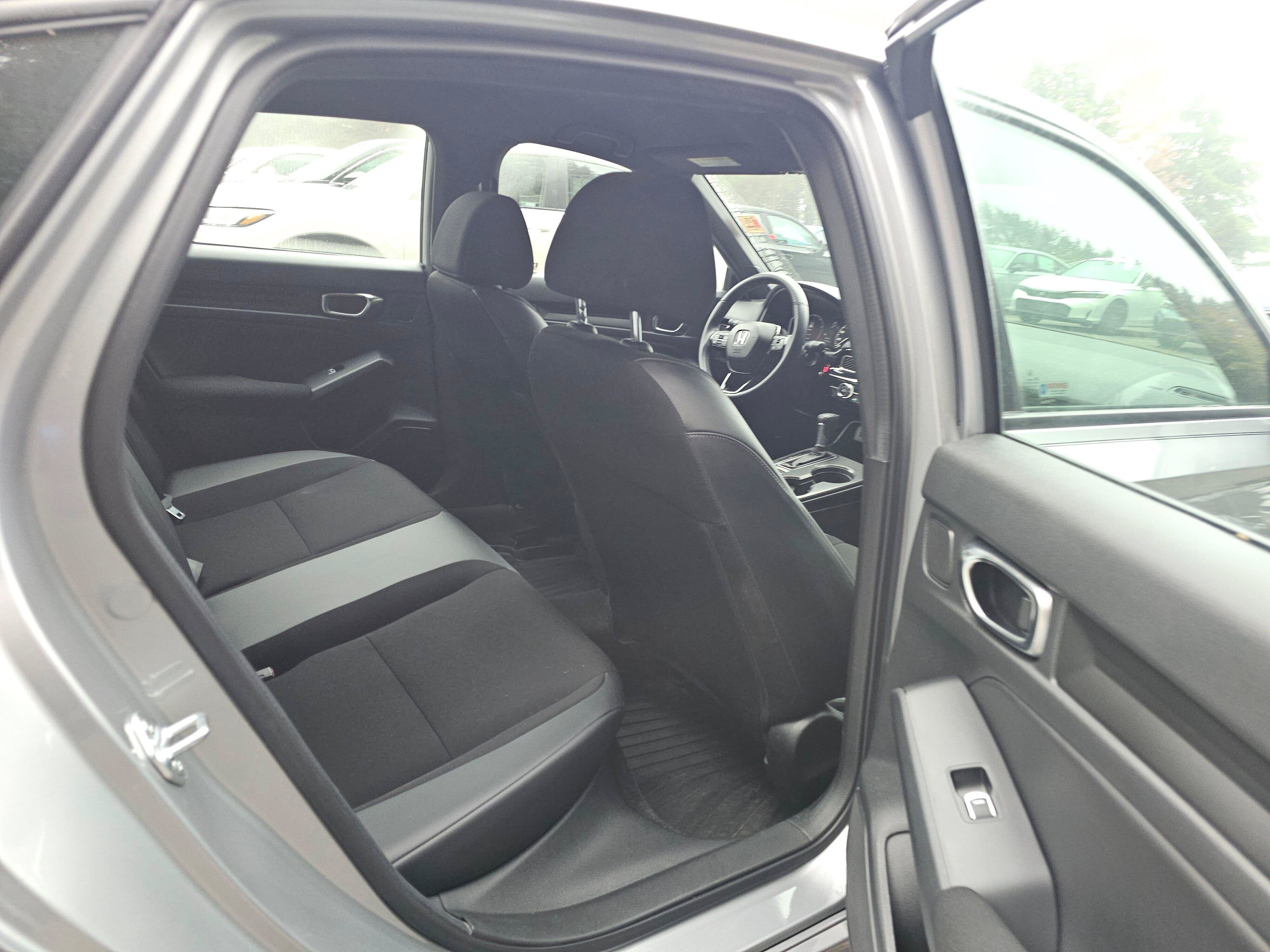 Used 2022 Honda Civic Sport image 14