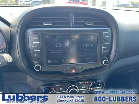 Used 2023 Kia Soul LX FWD image 15