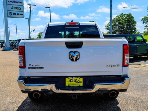 Used 2024 RAM 1500 Big Horn AWD/4WD image 5