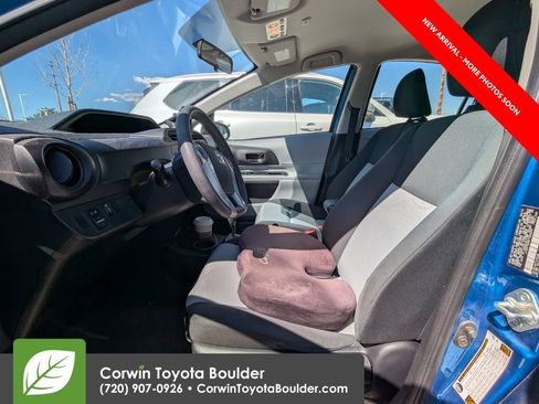 Used 2014 Toyota Prius C Two image 9