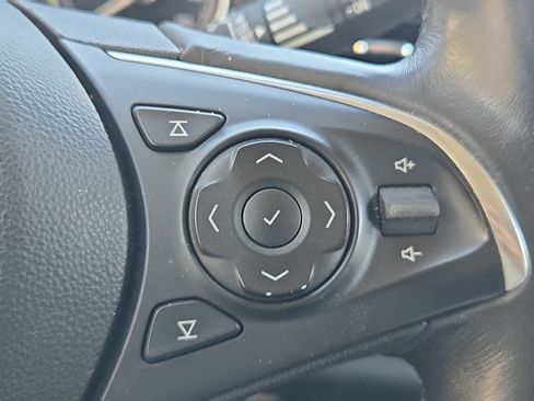 Used 2019 Buick Enclave Essence w/ Trailering Package, 5000 lbs. FWD image 24