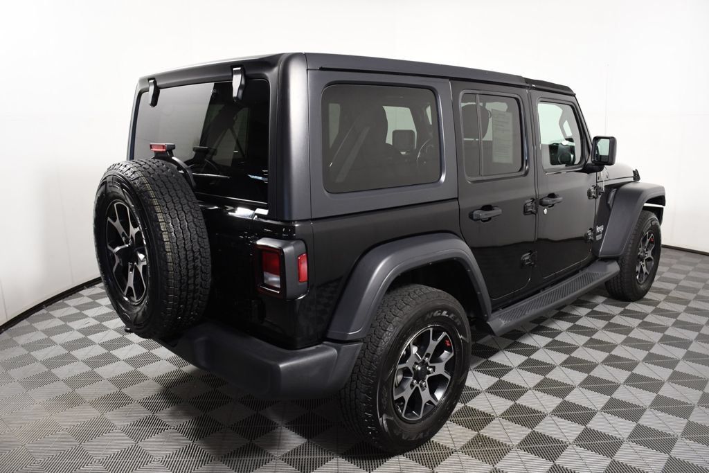 Used 2018 Jeep Wrangler Unlimited Sport S AWD/4WD image 6