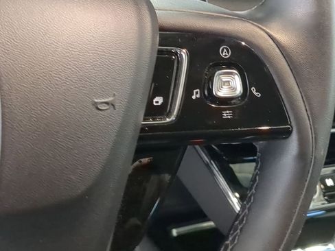 Used 2023 Lincoln Corsair Standard w/ Equipment Group 101A image 39