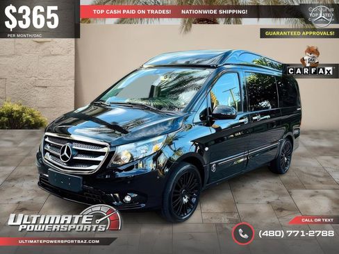 Used 2017 Mercedes-Benz Metris Passenger image 9