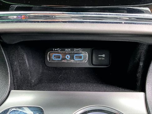 Used 2022 Jeep Grand Cherokee Laredo X AWD/4WD image 17