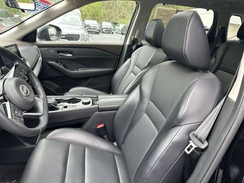 Used 2023 Nissan Rogue SV w/ SV Premium B Package AWD/4WD image 15
