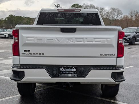 Used 2021 Chevrolet Silverado 1500 Custom image 8