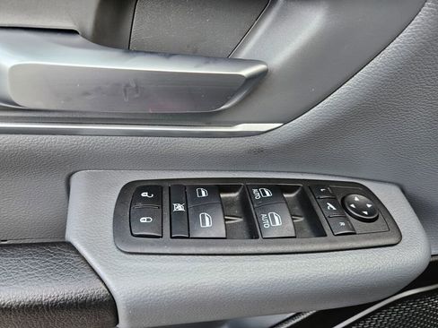 Used 2022 RAM 1500 Big Horn image 18