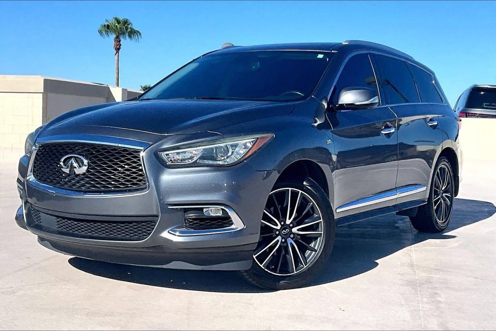Used 2018 INFINITI QX60 FWD w/ Premium Plus Package image 1