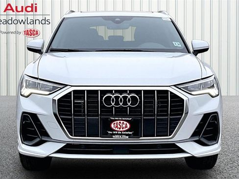 Used 2025 Audi Q3 2.0T Premium Plus w/ Premium Plus Package image 2