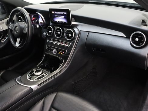 Used 2018 Mercedes-Benz C 300 Sedan image 39