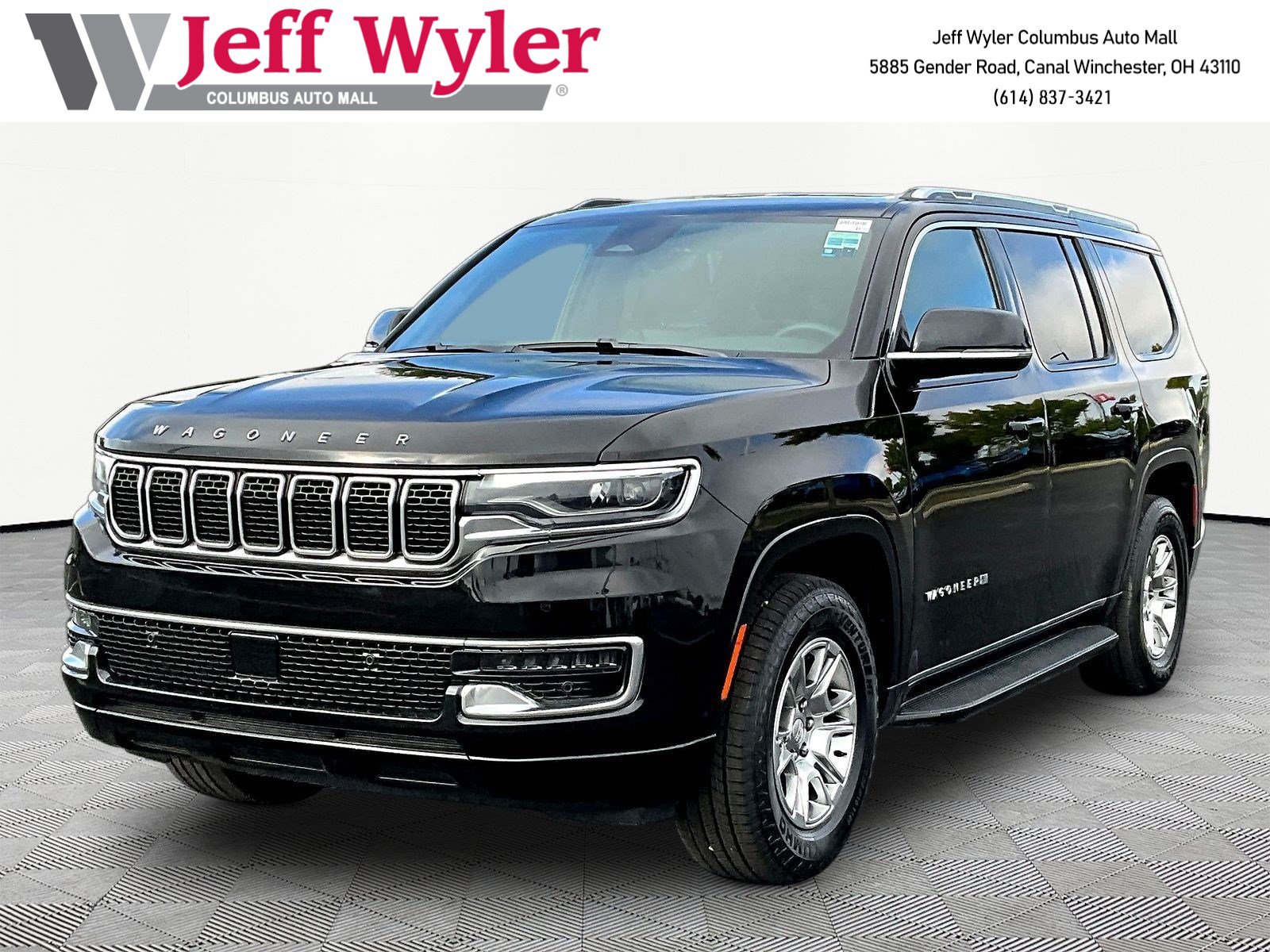 Used 2024 Jeep Wagoneer 4WD image 1