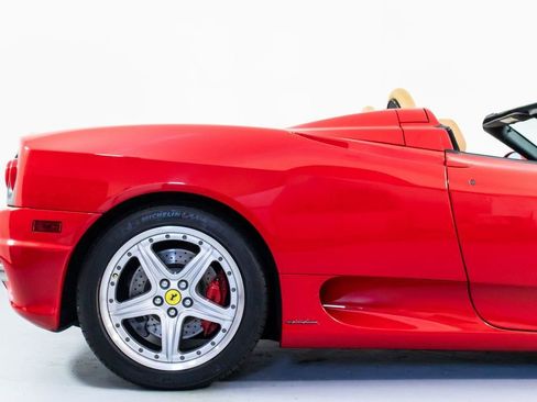 Used 2002 Ferrari 360 Spider image 18