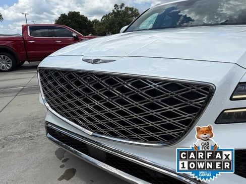 Used 2025 Genesis GV80 2.5T Prestige AWD/4WD image 2