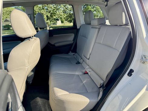 Used 2014 Subaru Forester 2.5i Touring w/ Protection Package #2 AWD/4WD image 33