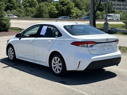 Used 2025 Toyota Corolla LE FWD image 20