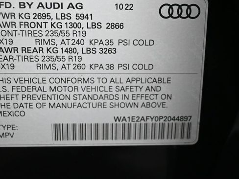 Used 2023 Audi Q5 e Premium Plus AWD/4WD image 13