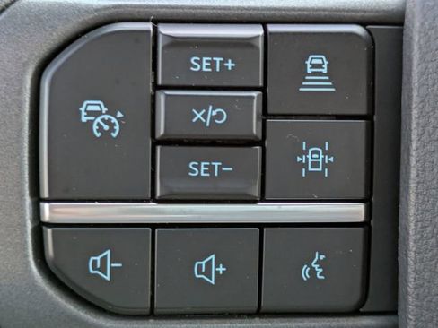 Used 2023 Ford F150 Lariat w/ Equipment Group 502A High image 25