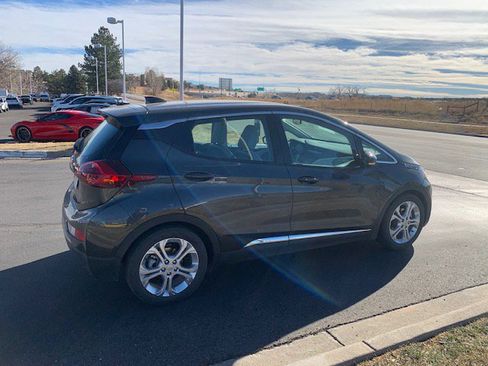 Used 2021 Chevrolet Bolt LT image 12