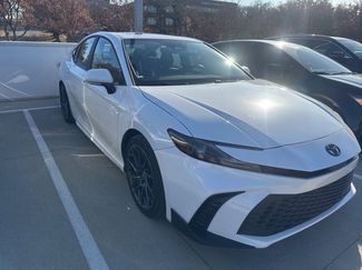 Certified 2025 Toyota Camry SE video 2