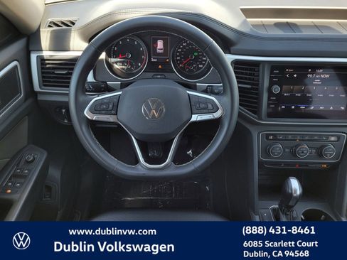 Used 2021 Volkswagen Atlas SE image 14