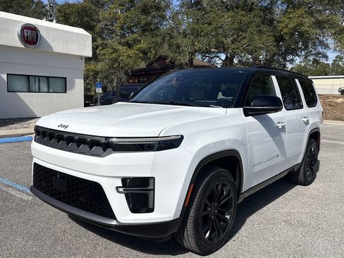 New 2026 Jeep Grand Wagoneer Summit image 9