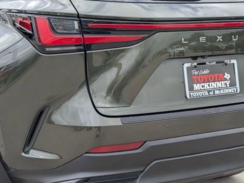 Used 2024 Lexus NX 350h AWD image 8