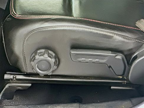 Used 2021 Jeep Wrangler Unlimited Rubicon image 22