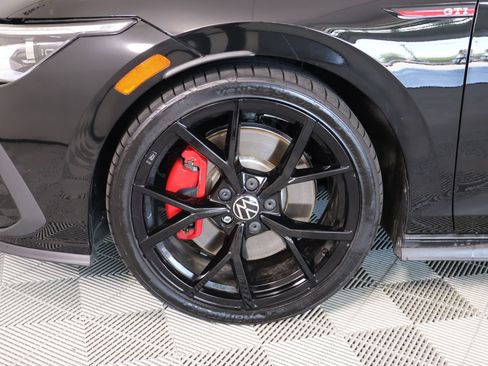Used 2024 Volkswagen GTI SE FWD image 18