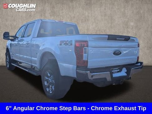 Used 2019 Ford F250 Lariat w/ Chrome Package image 6